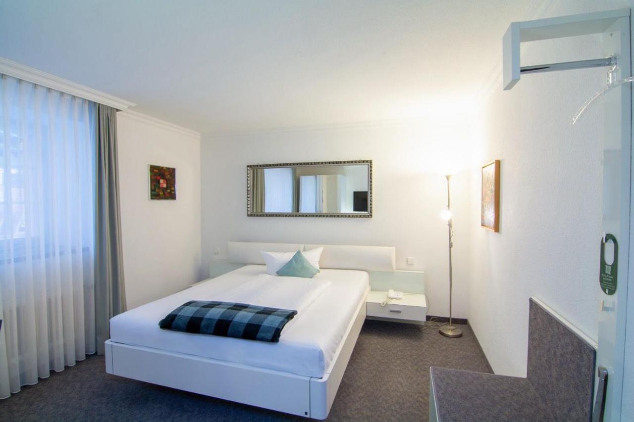 Hotel Adler - Weil Am Rhein Eksteriør billede