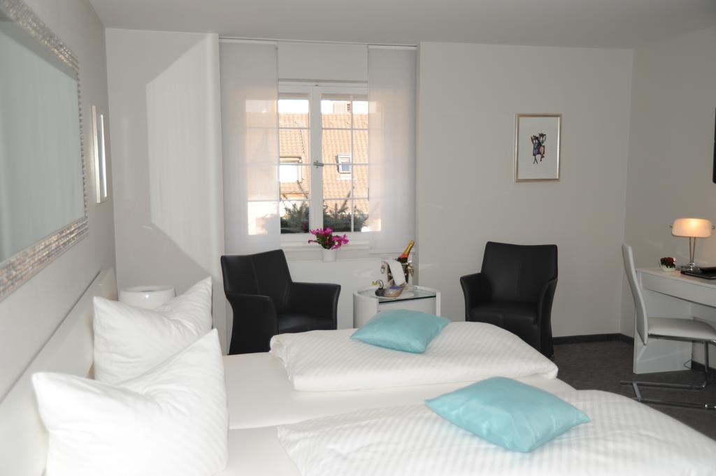 Hotel Adler - Weil Am Rhein Eksteriør billede